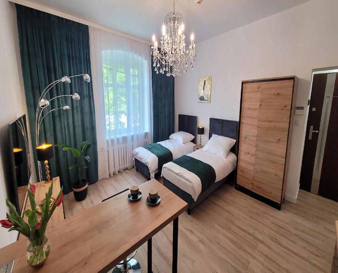 Good Day Apartment Centrum Katowice Buitenkant foto